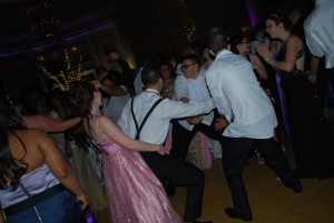 Schenectady Prom Dancing Picture 11