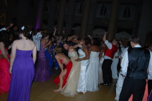Schenectady Prom Dancing Picture 14