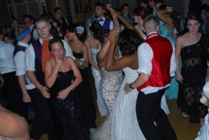 Schenectady Prom Dancing Picture 18