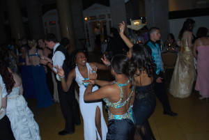 Schenectady Prom Dancing Picture 26