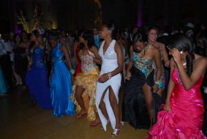 Schenectady Prom Dancing Picture 32