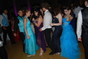 Schenectady Prom Dancing Picture 6
