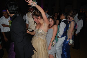 Schenectady Prom Dancing Picture 8