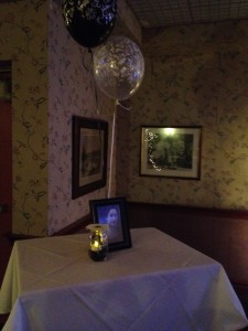 photo centerpiece dj idea balloon
