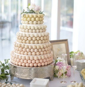 wedding-cakepops-cake DJ Picture of cakepop cake
