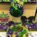 Mardi Gras Theme Party DIY Photo Booth